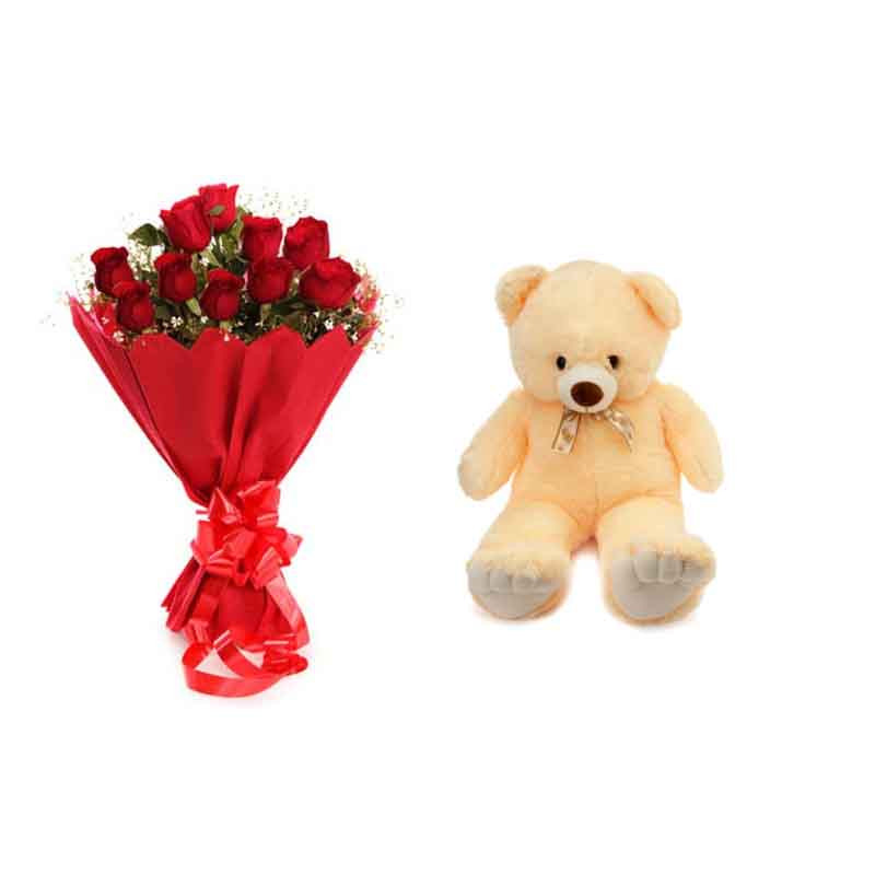 cute teddy bear with red roses